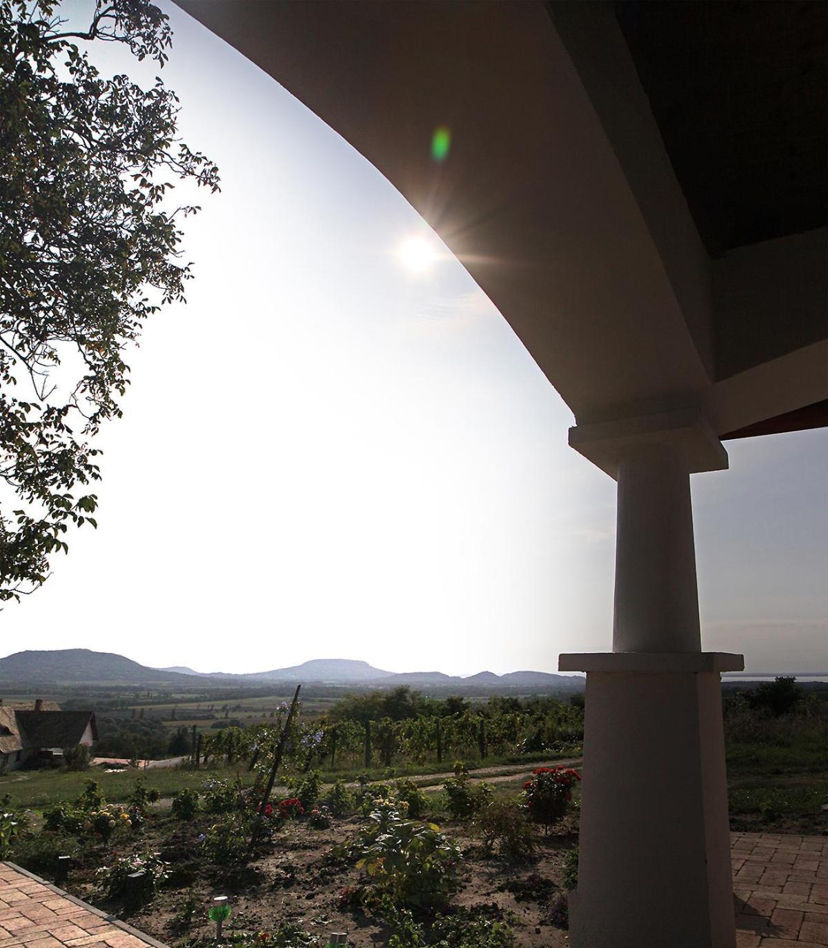 Casa Beata Villa Lesencetomaj ภายนอก รูปภาพ